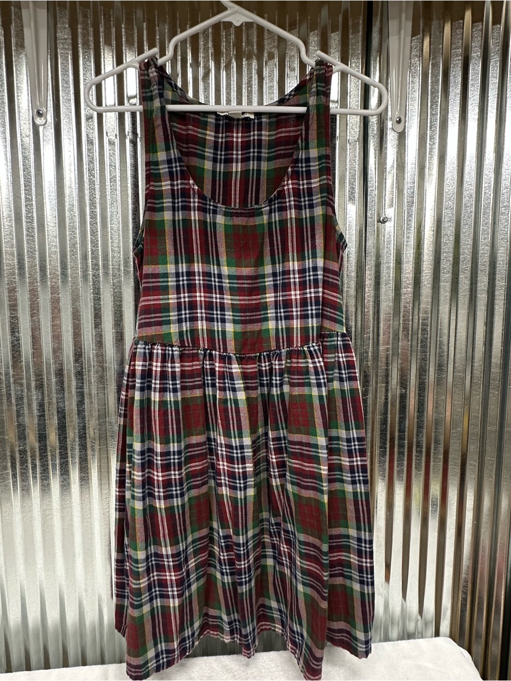 American Eagle Outfitters Red Green Navy Plaid Sleeveless Dress - Small Tall